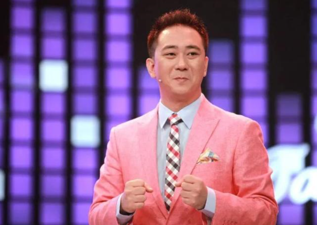 被抑郁症困扰的8位明星，有人自残有人跳楼，一个比一个可怜